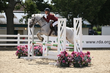 Lila Davis and Martha’s Darling take the Pony Bronze League 128cm Title